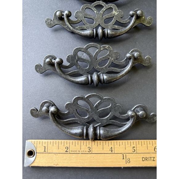 Vintage Antique Brass Drawer Pulls Set 6 Dresser Cabinet Traditional Cottagecore - Picture 6 of 6